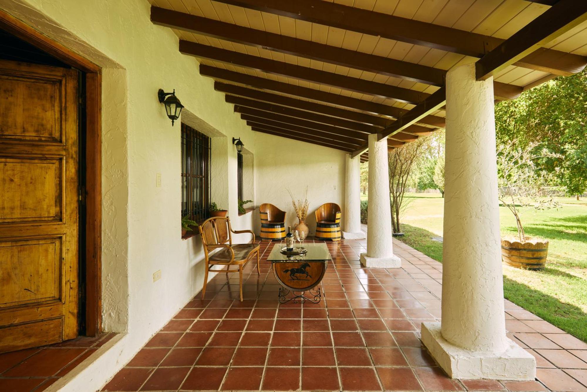 Posada La Celia Eugenio Bustos Esterno foto